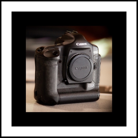 Canon EOS-1D Mark II - An Amazing Backup - Camera Body Only